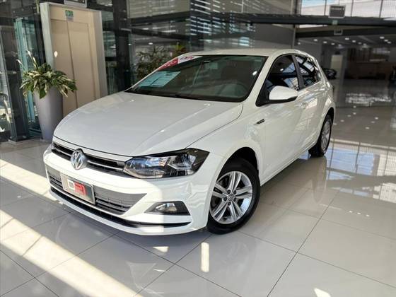 VOLKSWAGEN POLO 1.0 200 TSI COMFORTLINE AUTOMÁTICO VOLKSWAGEN POLO 1.0 200 TSI COMFORTLINE AUTOMÁTICO